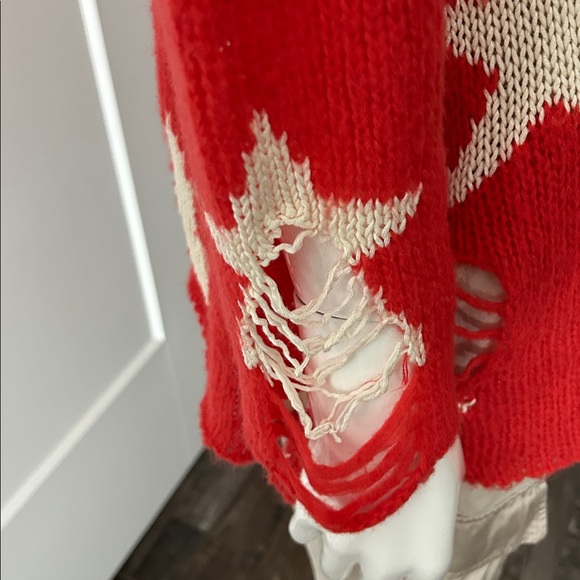 Wildfox Seeing Stars Lennon Sweater Celebrity Favorite - Picture 7 of 14